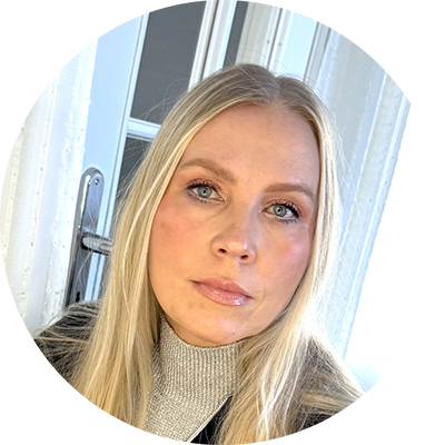 Niina, Hostaan team member